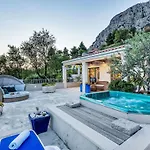 Rita Mit Blick Auf Wasser By Interhome בית נופש מאקרסקה