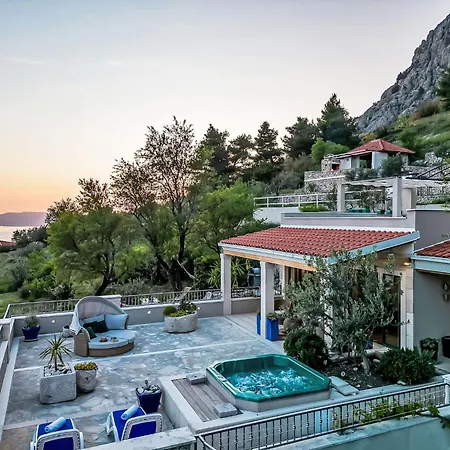 Rita Mit Blick Auf Wasser By Interhome Feriehus