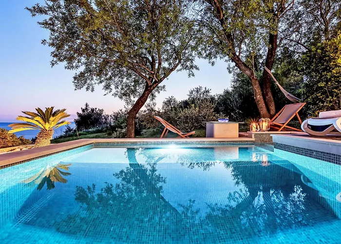 Feriehus Rita Mit Blick Auf Wasser By Interhome Makarska