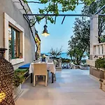 Rita Mit Blick Auf Wasser By Interhome Dom wakacyjny