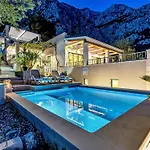 Dom wakacyjny Rita Mit Blick Auf Wasser By Interhome *