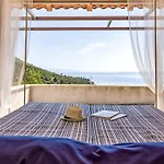 Dom wakacyjny Rita Mit Blick Auf Wasser By Interhome *