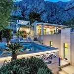 Rita Mit Blick Auf Wasser By Interhome Dom wakacyjny