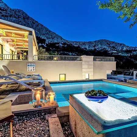 Rita Mit Blick Auf Wasser By Interhome *