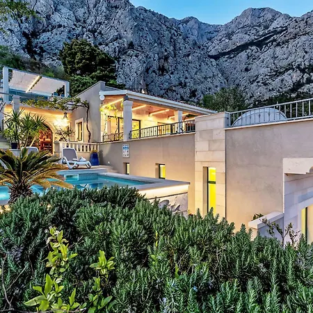 Rita Mit Blick Auf Wasser By Interhome Makarska