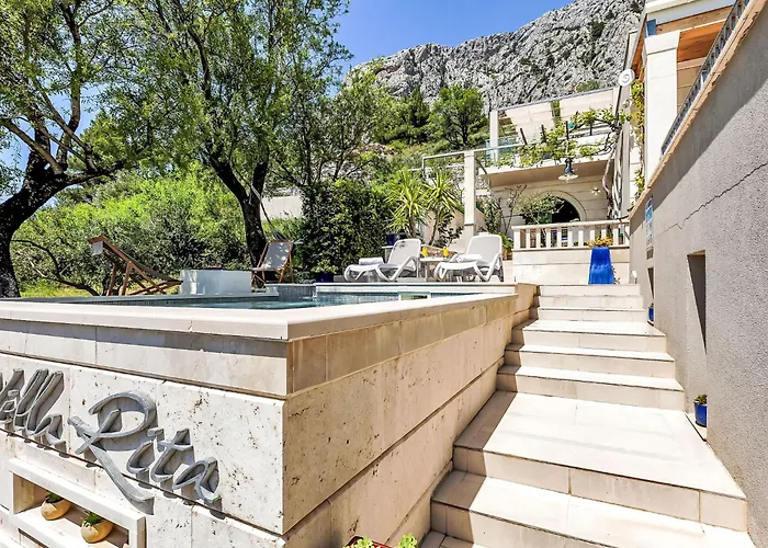 Rita Mit Blick Auf Wasser By Interhome * Makarska