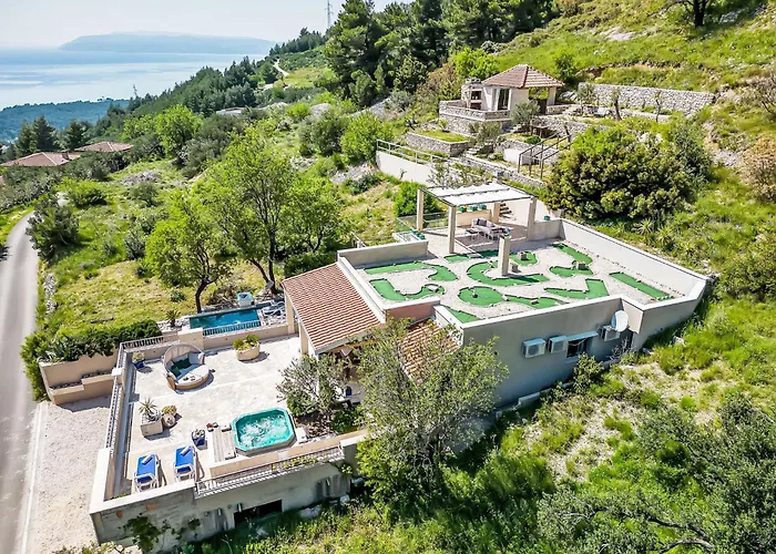 Rita Mit Blick Auf Wasser By Interhome * Makarska