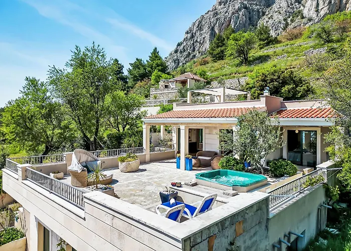 Rita Mit Blick Auf Wasser By Interhome 度假居