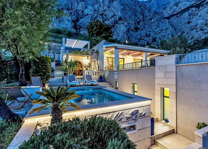 Rita Mit Blick Auf Wasser By Interhome 度假居