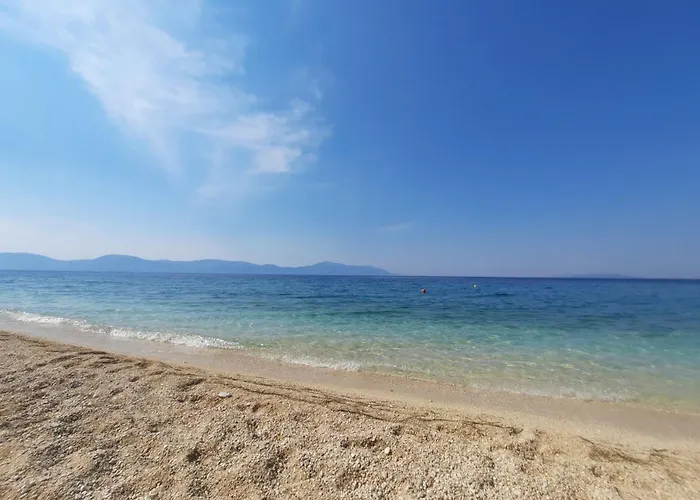 Vakantiehuis Rita Mit Blick Auf Wasser By Interhome Makarska